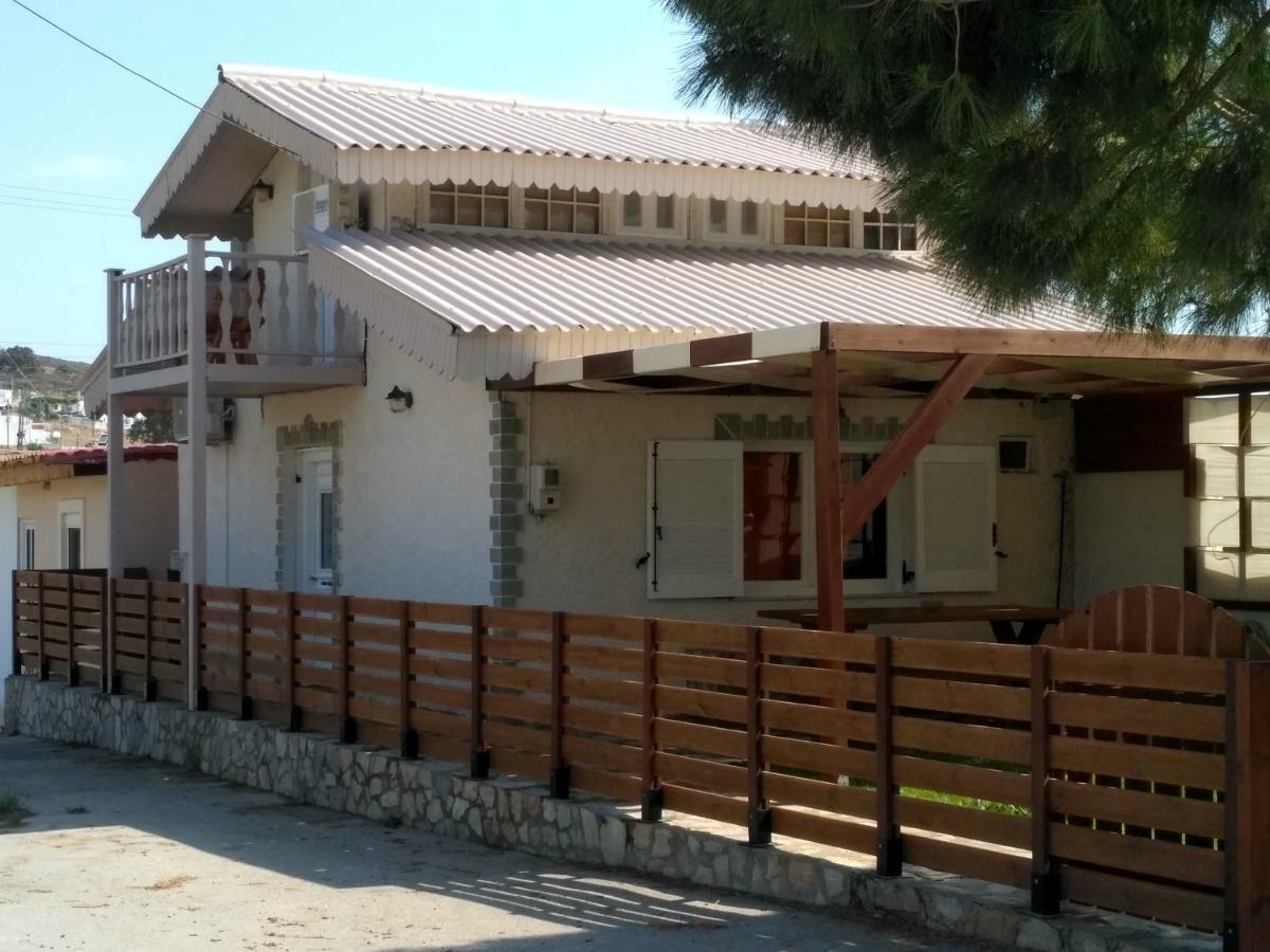 Sofia-Irini Villa Kalamaki  Buitenkant foto